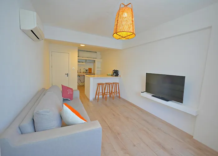 Aloha Suites